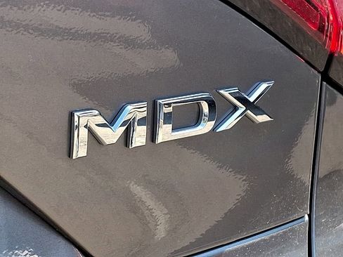 Used 2024 Acura MDX SH-AWD w/ Technology Package image 30