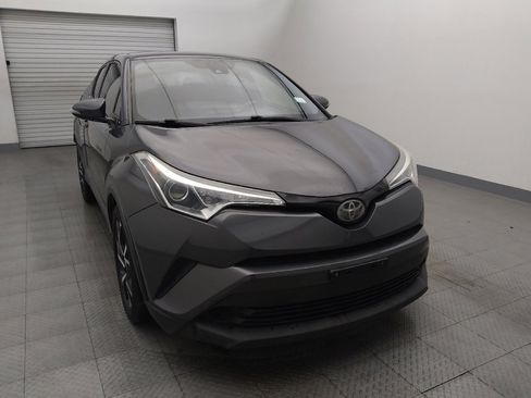 Used 2018 Toyota C-HR XLE image 14