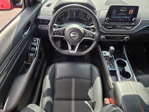 Certified 2024 Nissan Altima 2.5 SR image 13