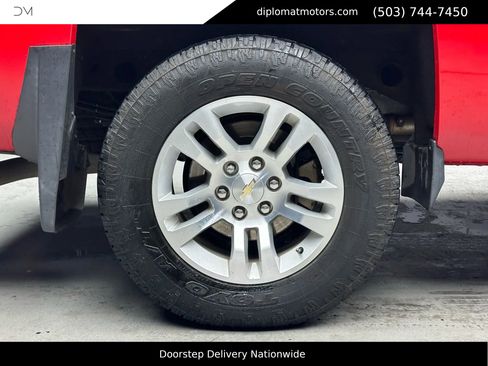 Used 2017 Chevrolet Silverado 1500 LT w/ All Star Edition image 35