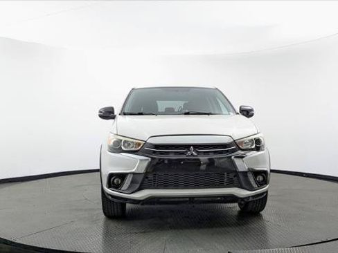 Used 2019 Mitsubishi Outlander Sport LE FWD image 12