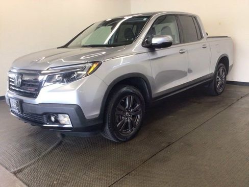 Used 2020 Honda Ridgeline Sport image 3