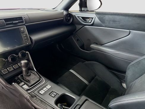 Certified 2024 Toyota GR86 Premium RWD image 22
