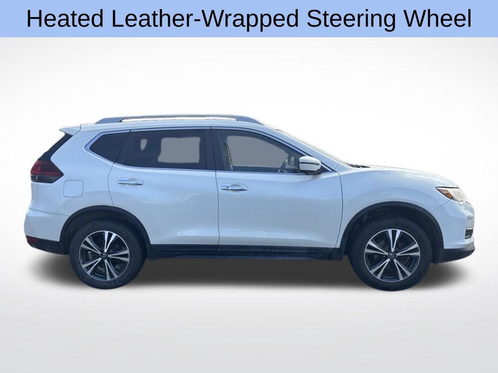 Used 2020 Nissan Rogue SV w/ Premium Package AWD/4WD image 9