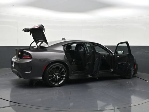 Used 2022 Dodge Charger Scat Pack RWD image 37
