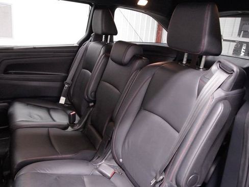 Certified 2023 Honda Odyssey Sport image 18