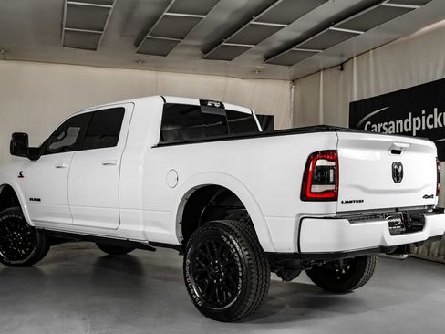 Used 2023 RAM 2500 Limited AWD/4WD image 10