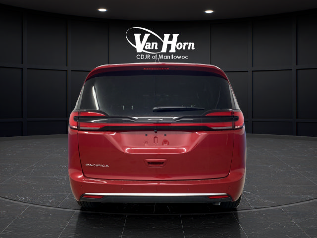 New 2027 Chrysler Pacifica Select FWD image 6