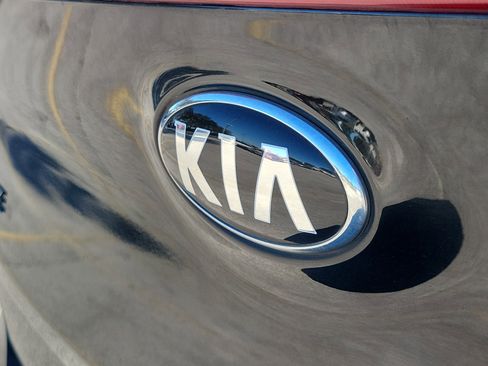 Used 2020 Kia Sportage S image 7