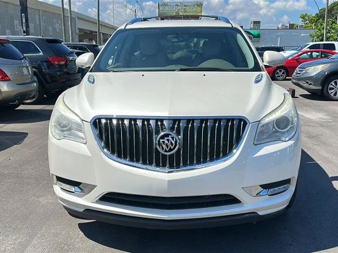 Used 2013 Buick Enclave Leather FWD image 3