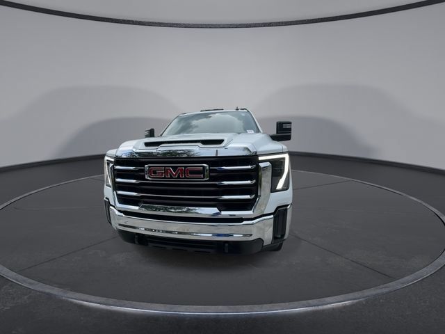 Used 2024 GMC Sierra 2500 SLE w/ SLE Value Package; AWD/4WD image 3