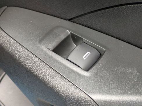 New 2026 Chevrolet Trax LT w/ Driver Confidence Package image 30