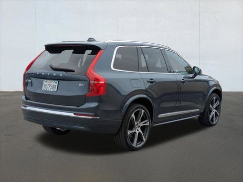 Used 2024 Volvo XC90 B6 Ultimate w/ Lounge Package AWD/4WD image 5