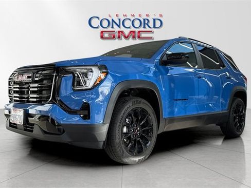 Used 2026 GMC Terrain Elevation w/ Black Edition image 8