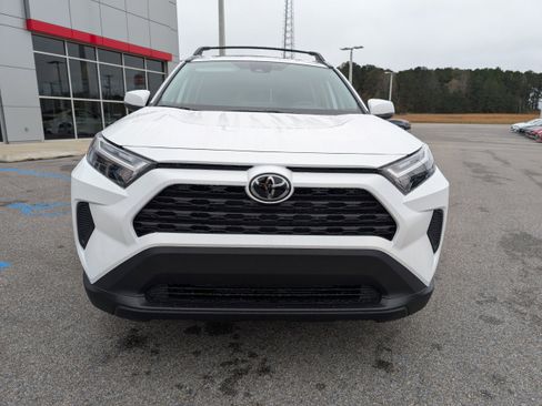 New 2025 Toyota RAV4 XLE w/ Convenience Package image 8
