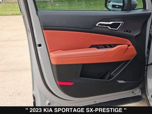 Used 2023 Kia Sportage SX image 14