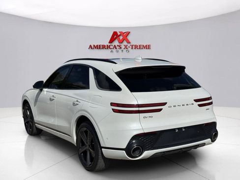 Used 2022 Genesis GV70 2.5T w/ Sport Prestige Package AWD/4WD image 4