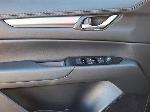 Used 2023 MAZDA CX-5 AWD 2.5 S w/ Preferred Package image 13