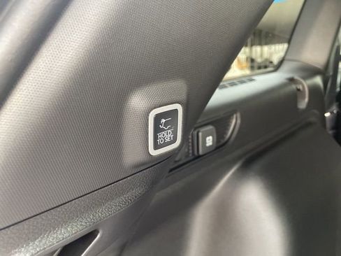 New 2025 Jeep Grand Cherokee Limited image 22