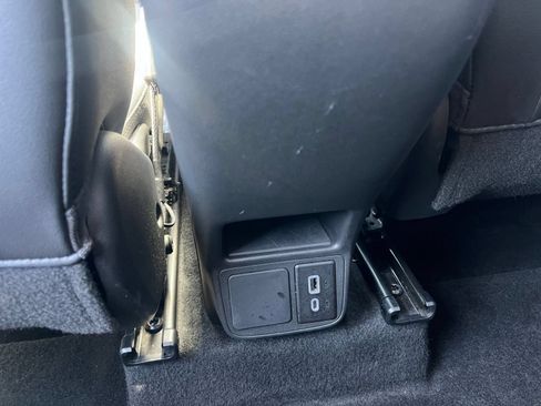 Used 2025 Buick Encore GX Preferred FWD image 23
