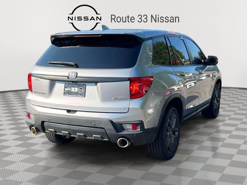 Used 2023 Honda Passport EX-L image 4