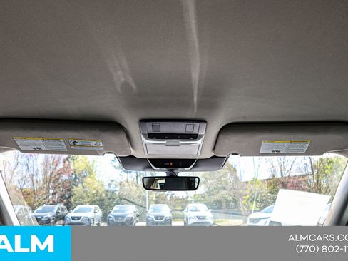 Used 2023 Nissan Pathfinder SL AWD/4WD image 49