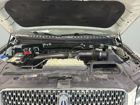 Used 2023 Lincoln Navigator Reserve AWD/4WD image 26