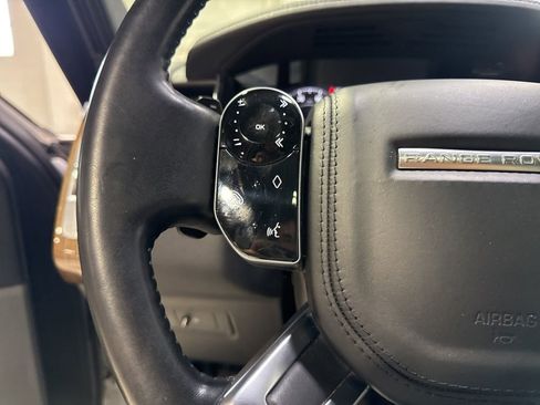 Used 2019 Land Rover Range Rover HSE AWD/4WD image 13