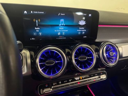 Used 2022 Mercedes-Benz GLB 250 image 13