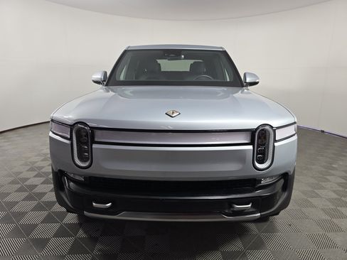 Used 2024 Rivian R1T Adventure AWD/4WD image 8