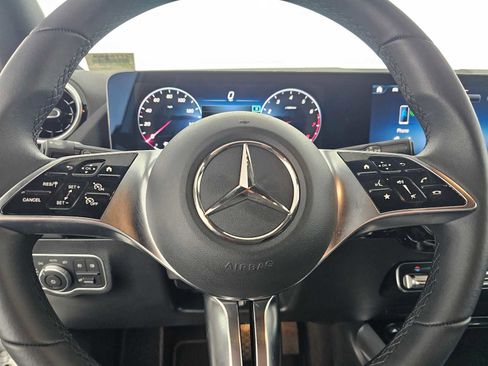 Used 2026 Mercedes-Benz GLA 250 image 22