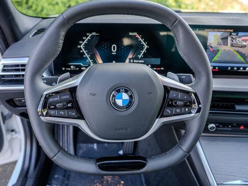 Used 2026 BMW 330i Sedan image 5