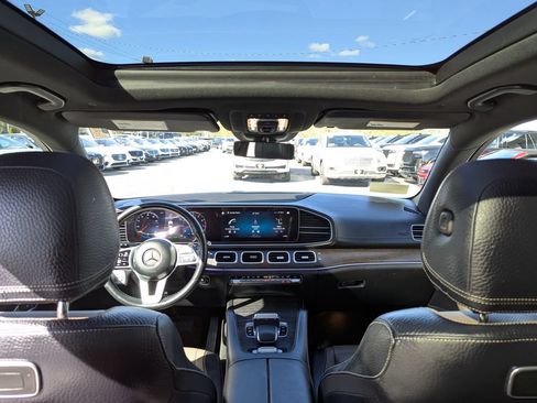 Used 2020 Mercedes-Benz GLS 450 4MATIC image 41