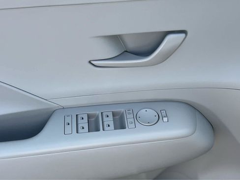 Certified 2026 Hyundai Kona SE AWD/4WD image 29