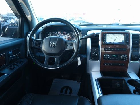 Used 2012 RAM 2500 Laramie w/ Cold Weather Group image 28