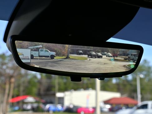 Used 2024 GMC Sierra 3500 Denali Ultimate image 32