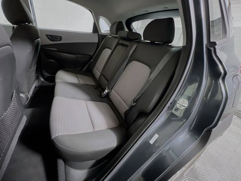 Used 2021 Hyundai Kona SE image 27