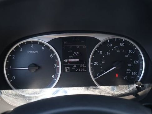 Used 2025 Nissan Kicks Play S FWD image 14