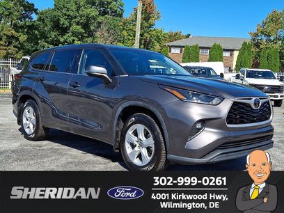 Used 2021 Toyota Highlander LE