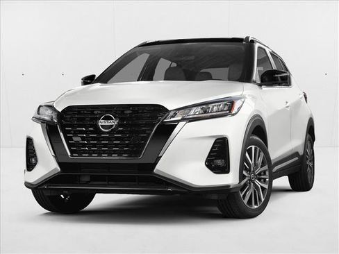 Used 2021 Nissan Kicks SV image 1
