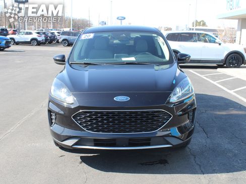 Used 2020 Ford Escape SE image 9