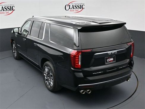 Used 2023 GMC Yukon XL Denali Ultimate image 19