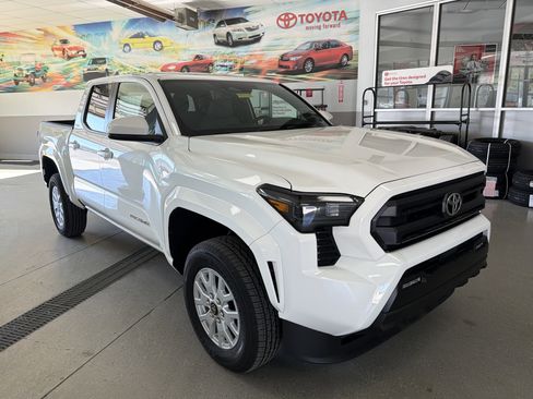 New 2025 Toyota Tacoma SR5 RWD image 2