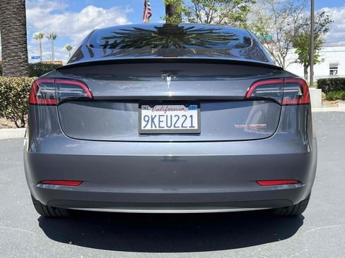 Used 2023 Tesla Model 3 Performance image 41