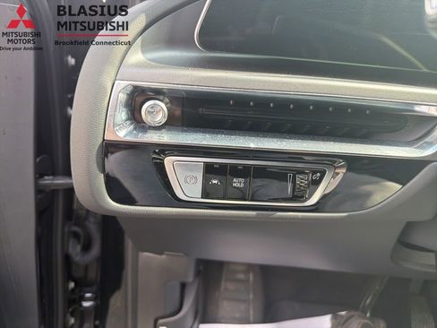 Used 2024 Cadillac Lyriq Tech AWD/4WD image 30
