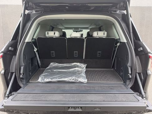 New 2026 Lincoln Navigator Black Label AWD/4WD image 22