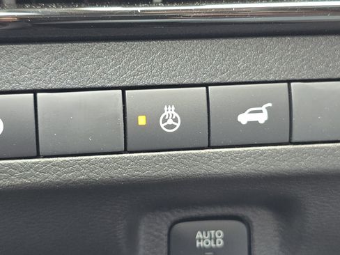 New 2025 Nissan Murano SL image 12