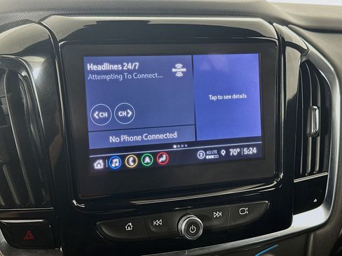 Used 2023 Chevrolet Traverse RS AWD/4WD image 21