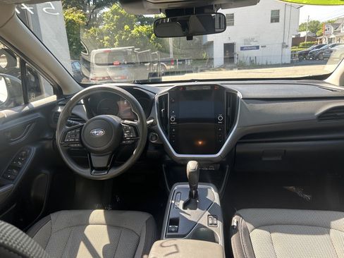Used 2024 Subaru Crosstrek 2.0i Premium AWD/4WD image 16
