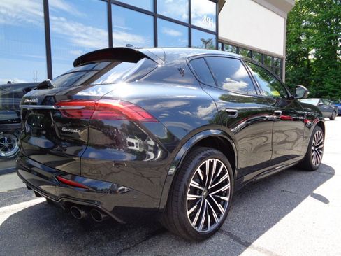 Used 2023 Maserati Grecale Modena AWD/4WD image 5